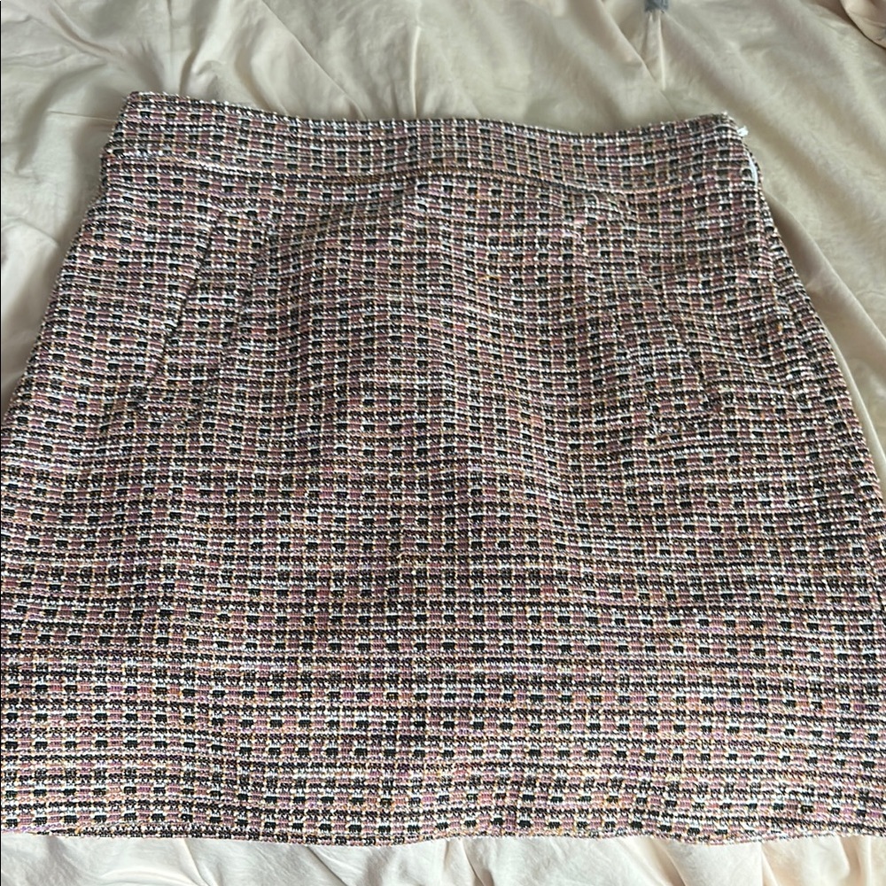 LOFT Cream and Pink Mini Pencil Skirt for Work With Tag!!